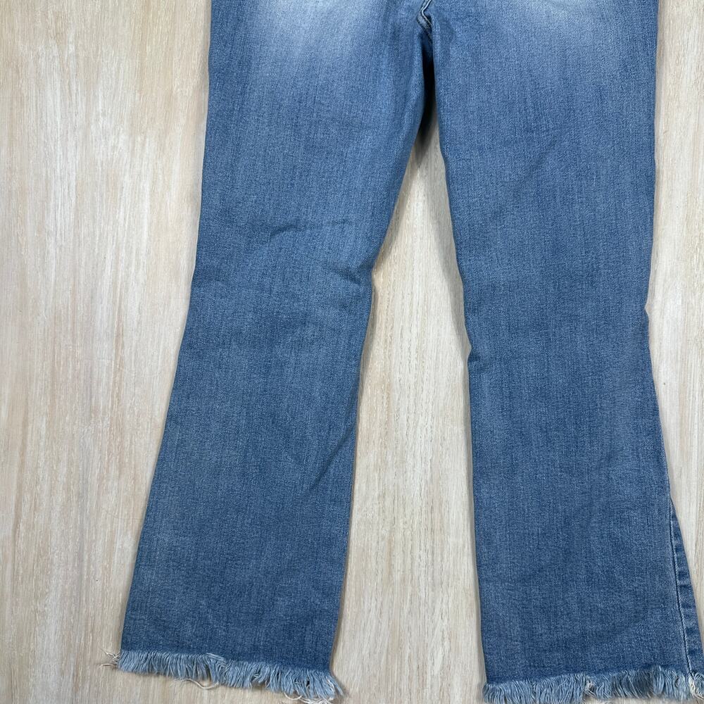 Risen Distressed High Rise Shredded Knee Grunge Edgy Cropped Boot Denim Jeans 30 - Picture 14 of 16